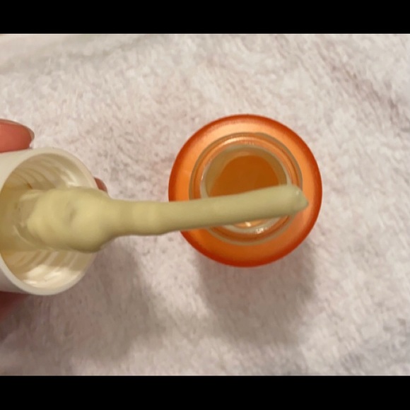 Sunday Riley CEO serum - Picture 3 of 3